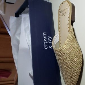 Crown & Ivey Tan Sereena Slip on Mules. NIB 7.5